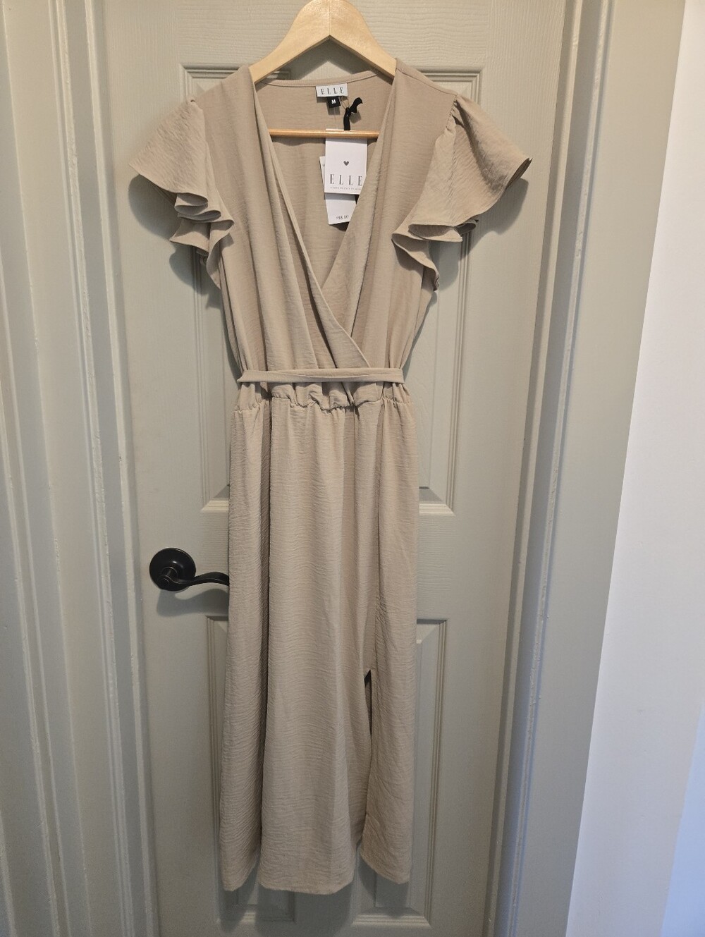 ELLE Neutral Beige Wrap Midi Dress with Flutter Sleeves sz Medium